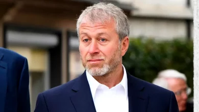 Ukraine war: Chelsea owner barred from living in Britain