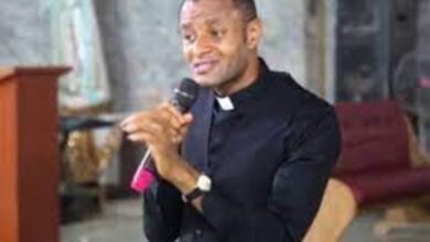 Catholic priest urges women to run away from abusive marriages