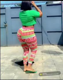 “Is This Our New Wife?” – Netizens Quiz Yul Edochie As He Gushes Over Video Of Lady Flaunting Her Curves 
