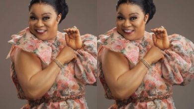 Toke makinwa, Mo Abudu, Kunle Remi celebrates Actress Sola Sobowale as she marks 59th birthday in style