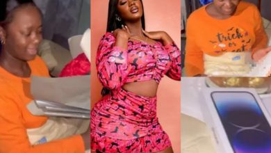 Why does this look like from Joro to joro - Reactions as Luchy Donalds's lover apologizes to her with iPhone, bouquet - [Video]