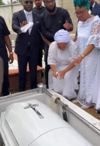 Gospel singer, Sammie Okposo Buried Amidst Tears, Wife Cries Uncontrollably (Videos)