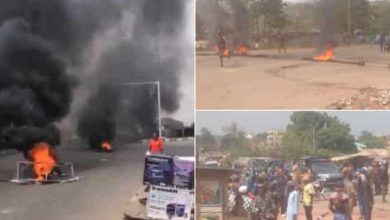 Angry Youths Protest in Abeokuta Over Fuel, Naira Scarcity, Photos, Details Emerge