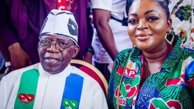 ‘New minister of information loading’- Netizens slam Eniola Badmus after she re-introduces herself following her 'Daddy' Tinubu’s victory