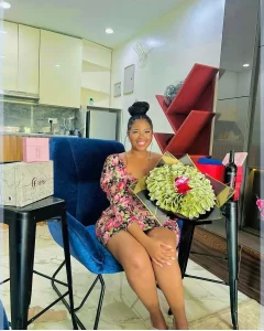 BBTitans Housemate, Yaya Receives Designer Shoes, Money, Perfumes And Other Gifts From Fans (Video/Photos)