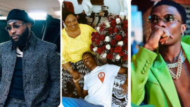 “Sadness Flies Away On The Wings Of Time” – Davido Consoles Wizkid Following The Loss Of His Mother