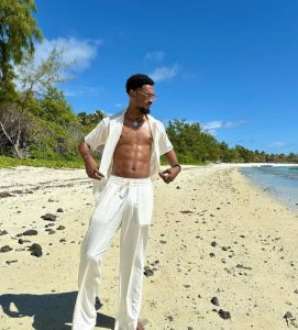 BBNaija Stars Topher and Anita Enjoy Romantic Vacation in Mauritius (PHOTOS/VIDEO)