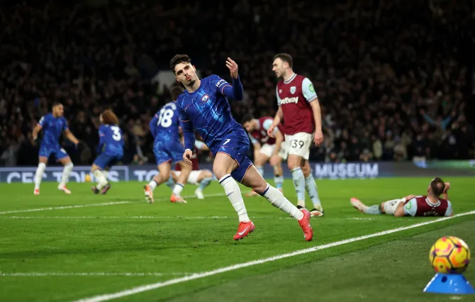 EPL: Chelsea climb fourth as Neto, Palmer lead comeback against West Ham