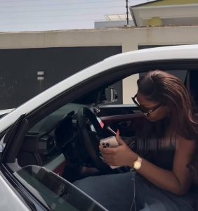 “As dem no buy am, I buy am” —  Sophia Egbueje brags as she finally acquires a Lamborghini Urus after Burna Boy allegedly knacked her and refused to buy her one (VIDEO/PHOTOS)